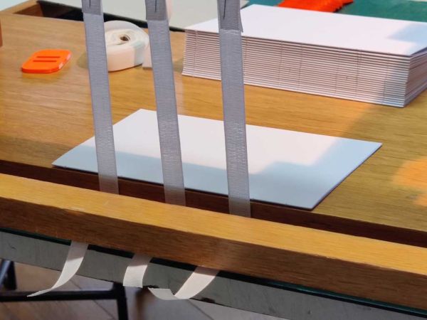 La reliure, travail de précision